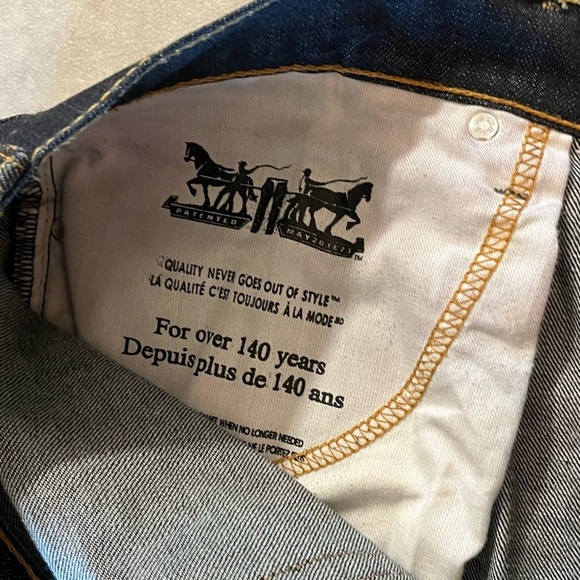 Levi's 541 Men's Dark Blue Straight Jeans. 38 x 30 - Picture 4 of 6